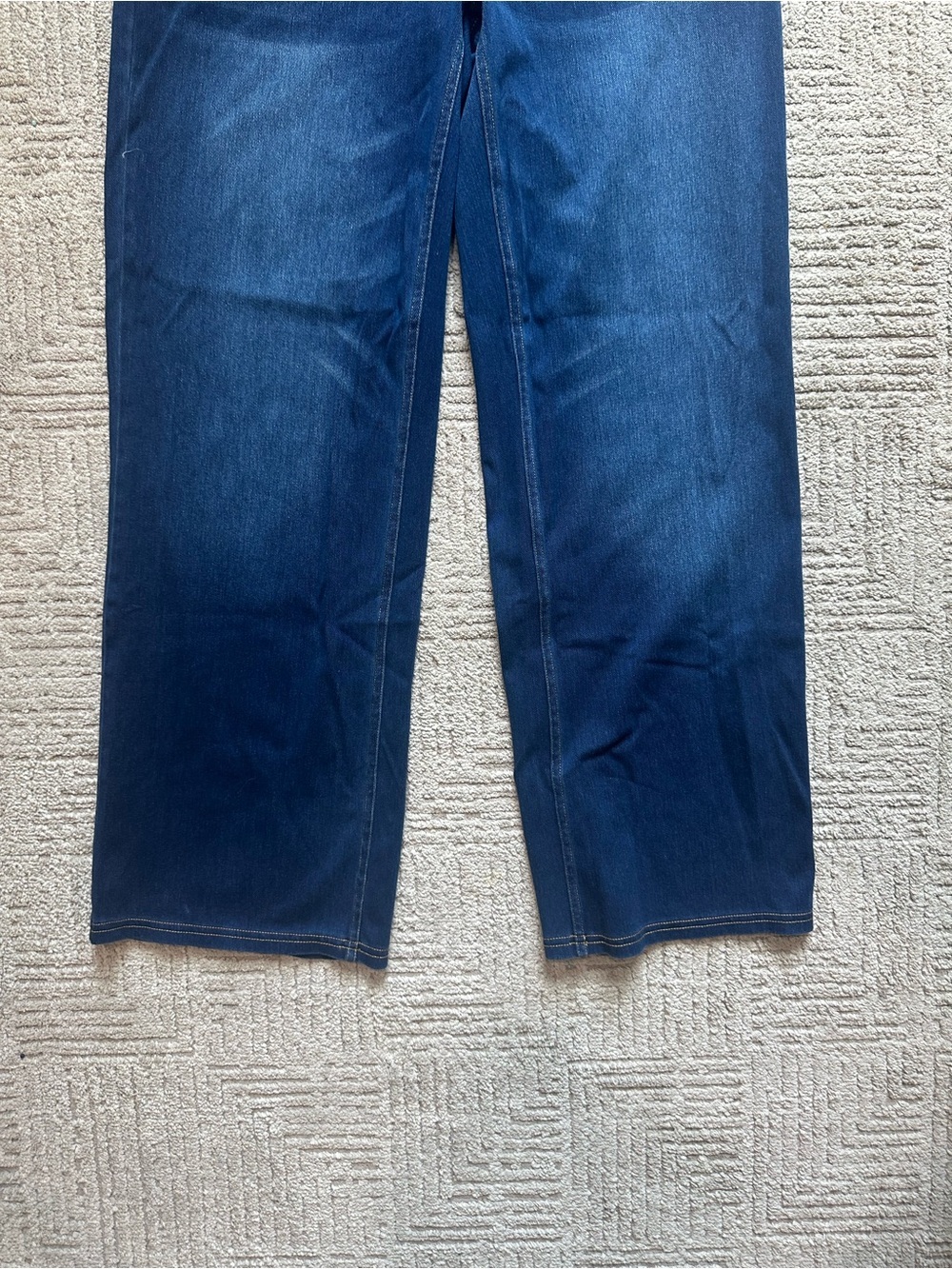 Halara Flex™ Crossover High Waisted Tummy Control Casual Straight Leg Jeans - Picture 11 of 16